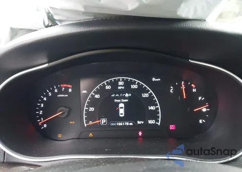 2015 Kia Cadenza Premium из США, поврежденный, VIN KNALN4D77F5186772